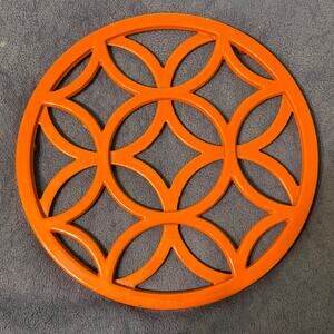 Vtg Flame Orange Enameled Cast Iron Trivet Round Interlock Circles 8"